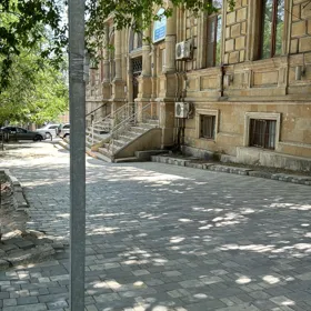 In Baku 90.0 m² apartment is for rent - Image 2