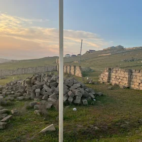 Baku-da nan sot torpaq satılır - Şəkil 2