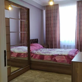 In Baku 70.0 m² apartment is for rent - Image 3
