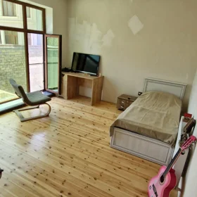 In Baku 170.0 m² house with 4.0 rooms is for rent - Image 5