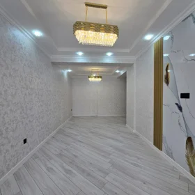 In Khirdalan 108.0 m² apartment is for sale - Image 5