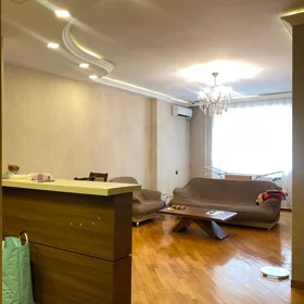 In Baku 80.0 m² apartment is for sale - Image 3