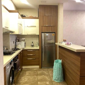 In Baku 80.0 m² apartment is for sale - Image 4