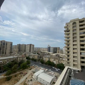 In Baku 96.0 m² apartment is for rent - Image 3