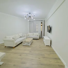 In Baku 130.0 m² apartment is for rent - Image 4