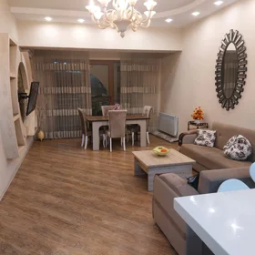 In Baku 80.0 m² apartment is for rent - Image 2
