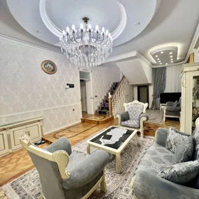 In Baku 390.0 m² commercial is for sale - Image 2