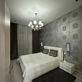In Baku 70.0 m² apartment is for rent - Image 5