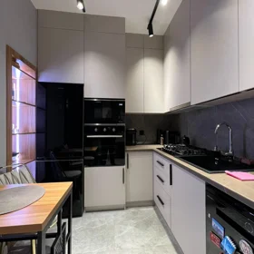 In Baku 80.0 m² apartment is for rent - Image 5
