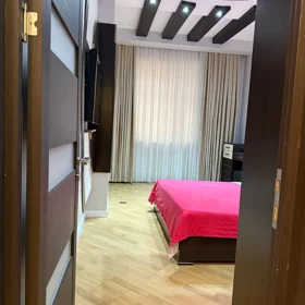 In Baku 80.0 m² apartment is for rent - Image 4