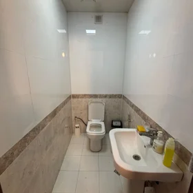 In Baku 37.0 m² office is for rent - Image 5