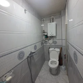 In Baku 60.0 m² apartment is for sale - Image 3