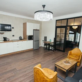 In Baku 75.0 m² apartment is for rent - Image 3