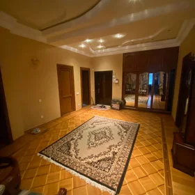 In Baku 140.0 m² apartment is for rent - Image 3