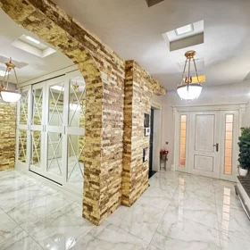 In Baku 180.0 m² apartment is for rent - Изображение 5