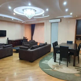 In Baku 110.0 m² apartment is for rent - Изображение 3
