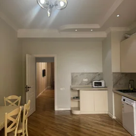 Baku-da 90.0 m2 mənzil kirayə verilir - Şəkil 2