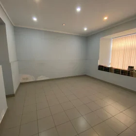Baku-da 110.0 m2 obyekt kirayə verilir - Şəkil 4
