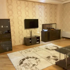 Baku-da 141.0 m2 mənzil kirayə verilir - Şəkil 4