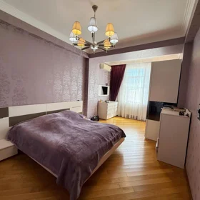 In Baku 90.0 m² apartment is for rent - Image 4