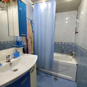 Baku-da 65.0 m2 mənzil kirayə verilir - Şəkil 3