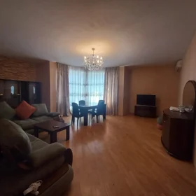 Baku-da 148.0 m2 mənzil kirayə verilir - Şəkil 2
