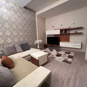 Baku-da 100.0 m2 mənzil kirayə verilir - Şəkil 3