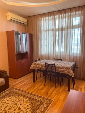 Baku-da 70.0 m2 mənzil kirayə verilir - Şəkil 3