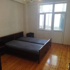 Khirdalan-da 50.0 m2 mənzil kirayə verilir - Şəkil 3