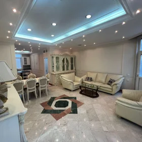 nan-da 90.0 m2 mənzil satılır - Şəkil 2