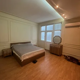 nan-da 90.0 m2 mənzil satılır - Şəkil 4