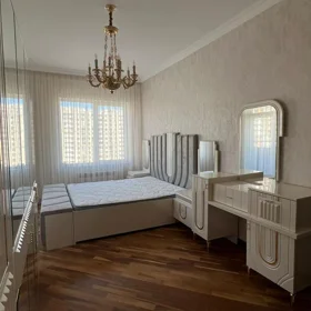In Baku 150.0 m² apartment is for rent - Изображение 4