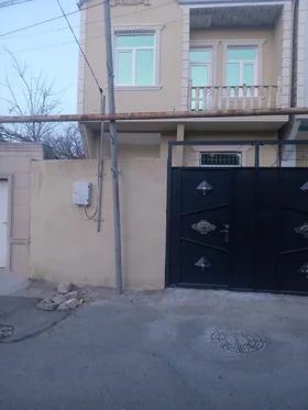 In Khirdalan 90.0 m² house with 4.0 rooms is for sale