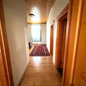 In Baku 210.0 m² house with 8.0 rooms is for rent - Image 4