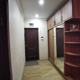 In Baku 110.0 m² apartment is for rent - Image 5