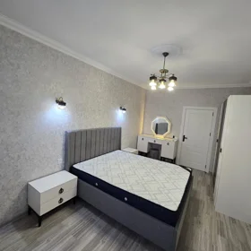 In Baku 80.0 m² apartment is for rent - Image 3