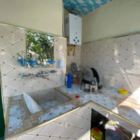 In Baku 90.0 m² house with 3.0 rooms is for sale - Image 4