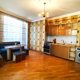 In Baku 90.0 m² apartment is for rent - Image 4