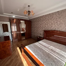 In Khirdalan 100.0 m² apartment is for rent - Image 4