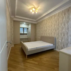 In Baku 93.0 m² apartment is for rent - Image 4