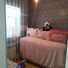 In Baku 50.0 m² house with 3.0 rooms is for rent - Image 2