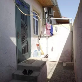 In Baku 50.0 m² house with 3.0 rooms is for rent - Image 5