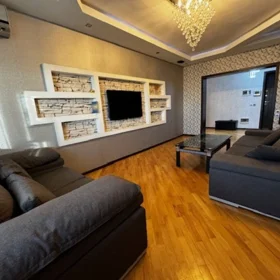 In Baku 135.0 m² apartment is for rent - Изображение 2