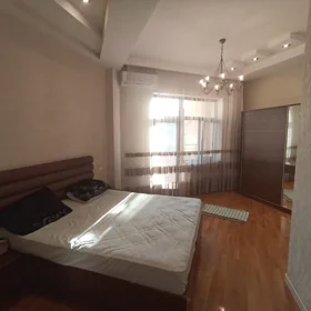In Baku 137.0 m² apartment is for rent - Image 4