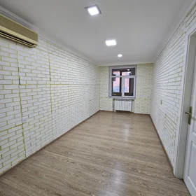 Baku-da 120.0 m2 obyekt kirayə verilir - Şəkil 5