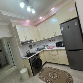 Baku-da 65.0 m2 mənzil kirayə verilir - Şəkil 3