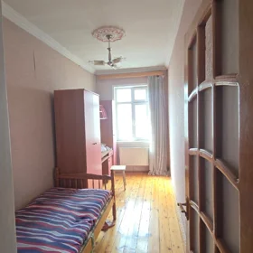 In Baku 100.0 m² house with 4.0 rooms is for rent - Image 5