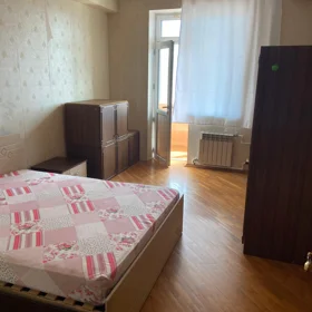 In Baku 95.0 m² apartment is for rent - Image 3
