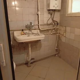 In Baku 32.0 m² apartment is for rent - Image 5