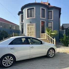 In Baku 120.0 m² house with 4.0 rooms is for rent - Изображение 2